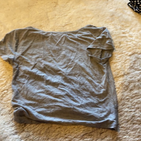 Knotted in the front tee S - Picture 2 of 2